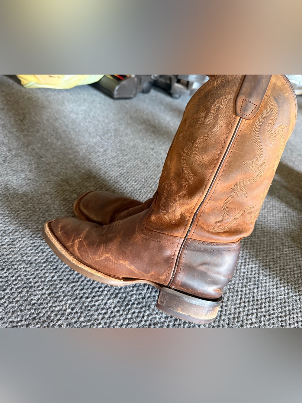 Cody James Brown Leather Cowboy Boots